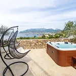 Laca - Sensational Coast View With Jacuzzi Lägenhet Sorrento
